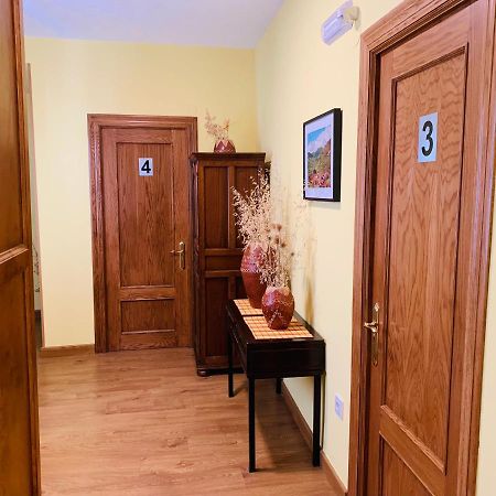 Hostal La Serna Hotell Potes Eksteriør bilde