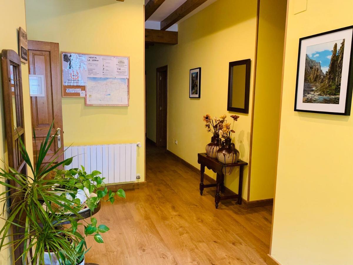 Hostal La Serna Hotell Potes Eksteriør bilde